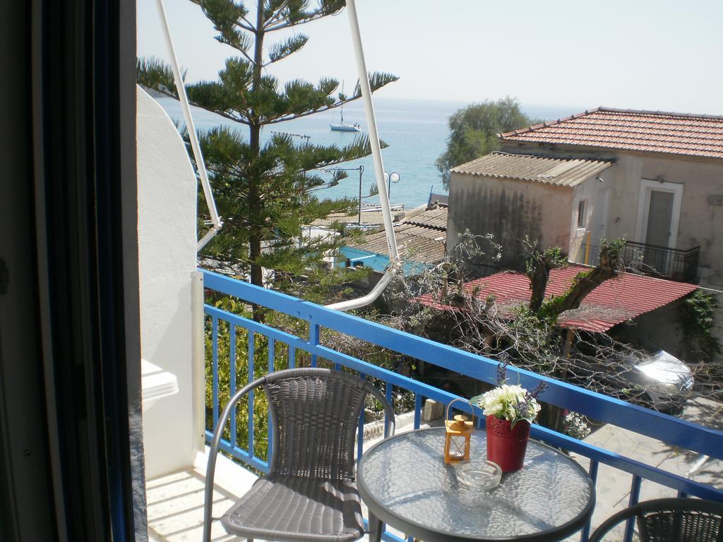 Sunrise Flora Agia Marina (Aegina) Exterior foto